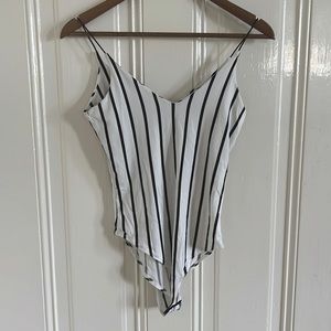 Gaze black and white striped bodysuit